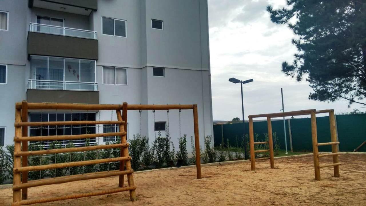 קאלדס נובאס Apartamento No Lagoa Quente Flat Service מראה חיצוני תמונה